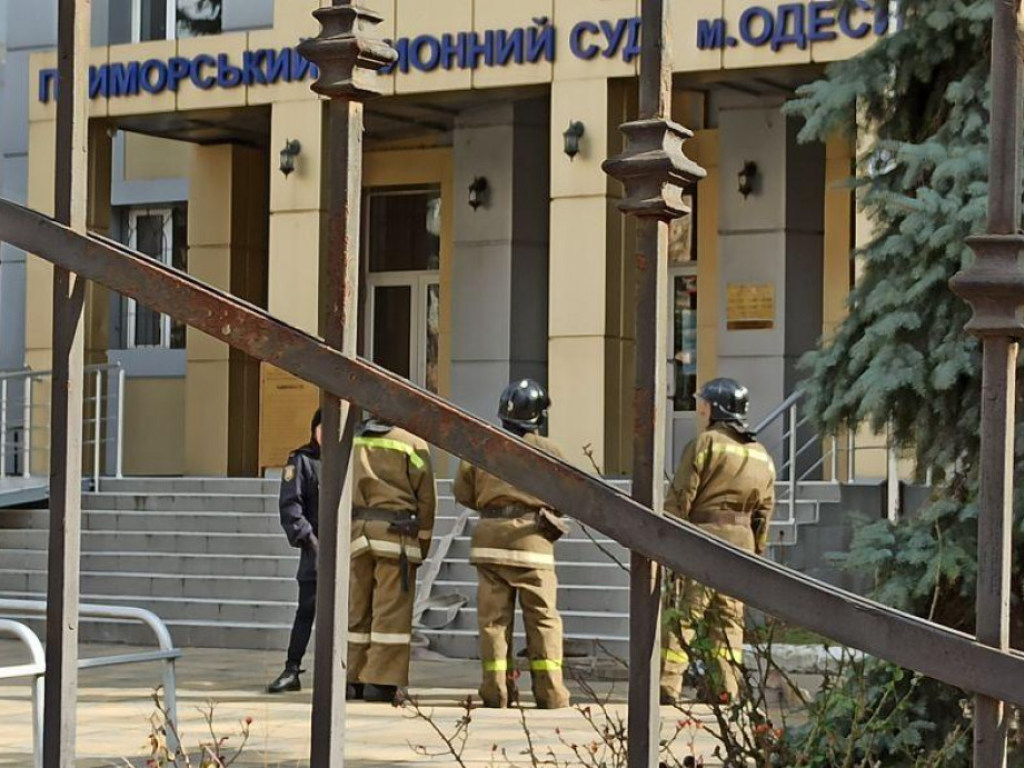 Бомба в еде: Стали известны новые подробности о захвате в заложники судей в Одессе (ВИДЕО)