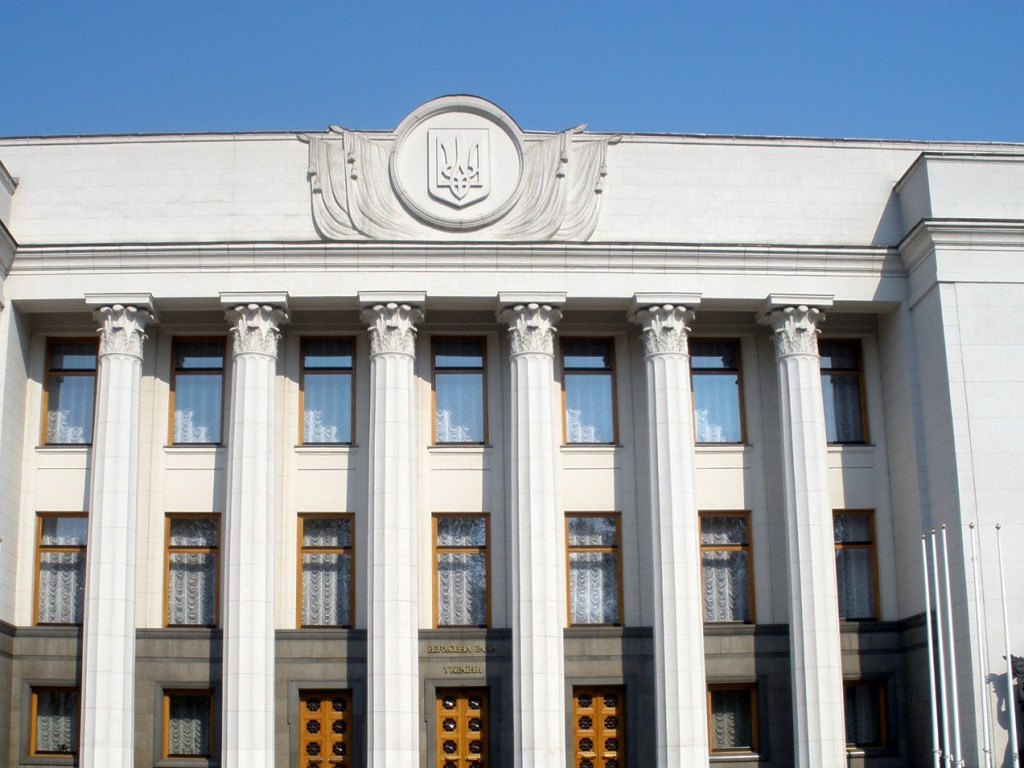 А.Якубин: «Закон о регламенте Рады не должен утверждаться подписью Президента»