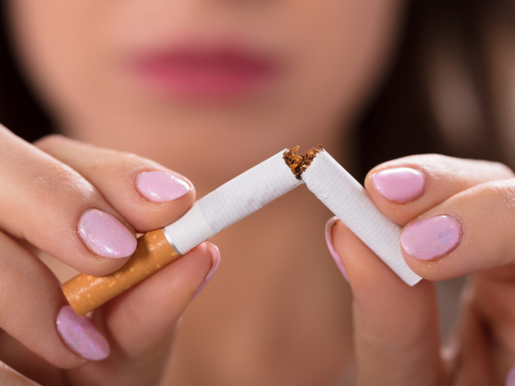 Бросить курить: врачи рассказали, как очистить организм от элементов дыма и табака