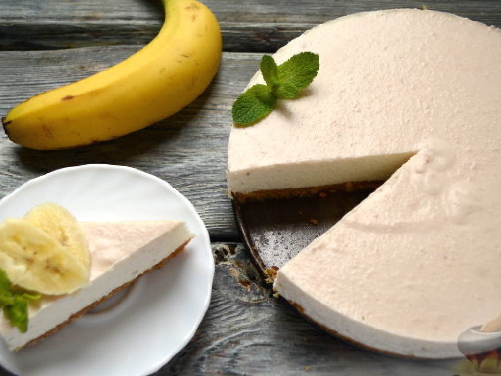 Праздничный десерт: Банановый чизкейк без выпечки