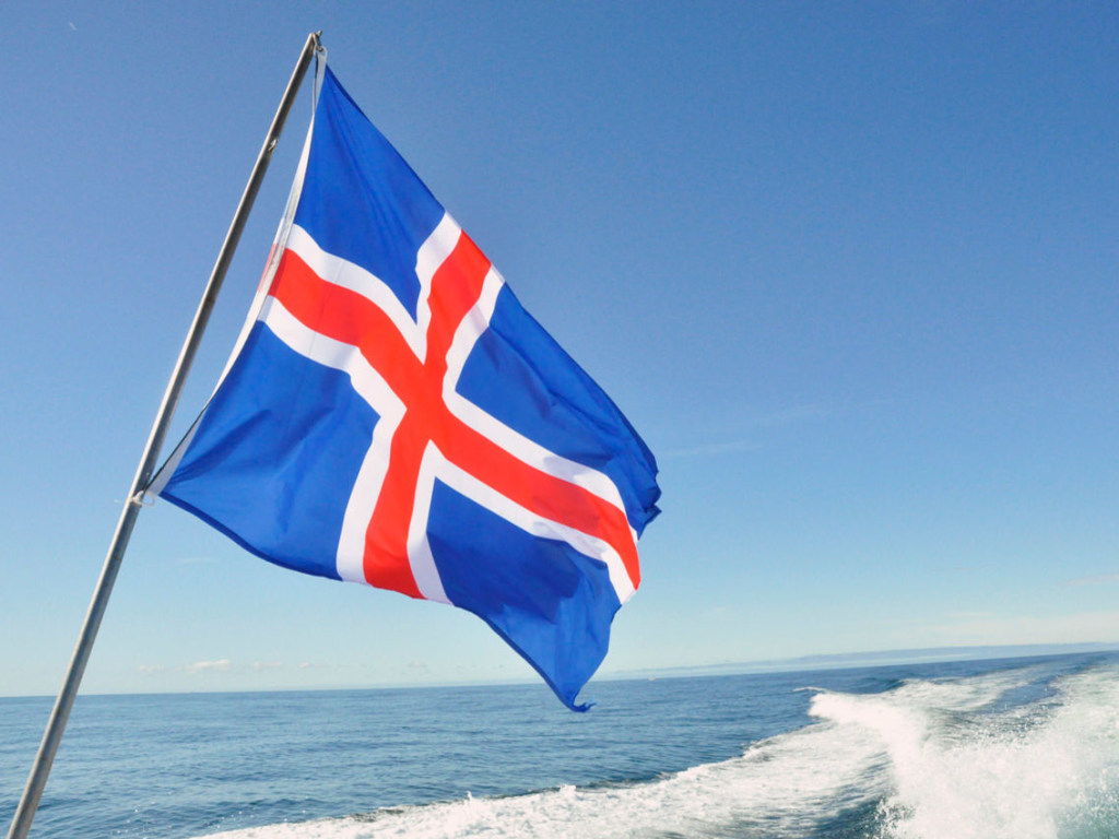 Заболевание подхватили двое граждан: В Исландии объявили чрезвычайное положение из-за коронавируса