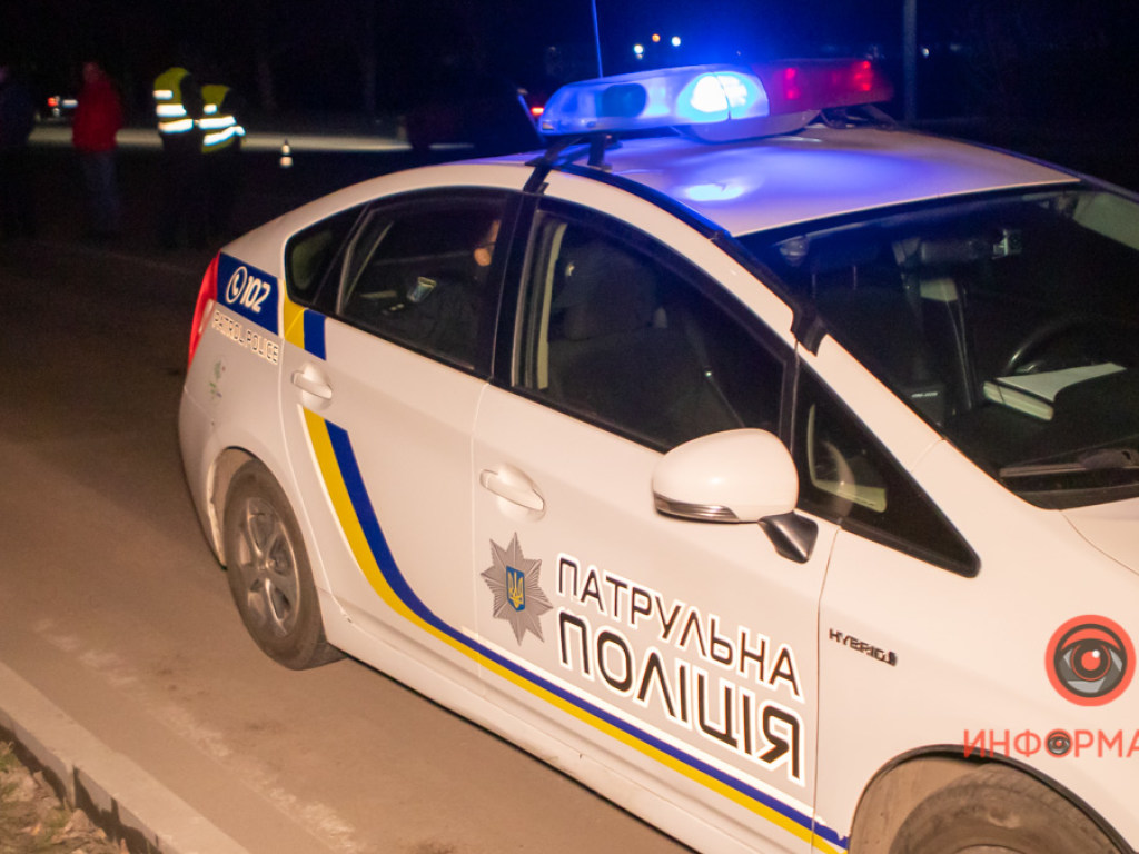 Смертельное ДТП: В Днепре на Маршала Малиновского BMW сбил пешехода (ФОТО, ВИДЕО)