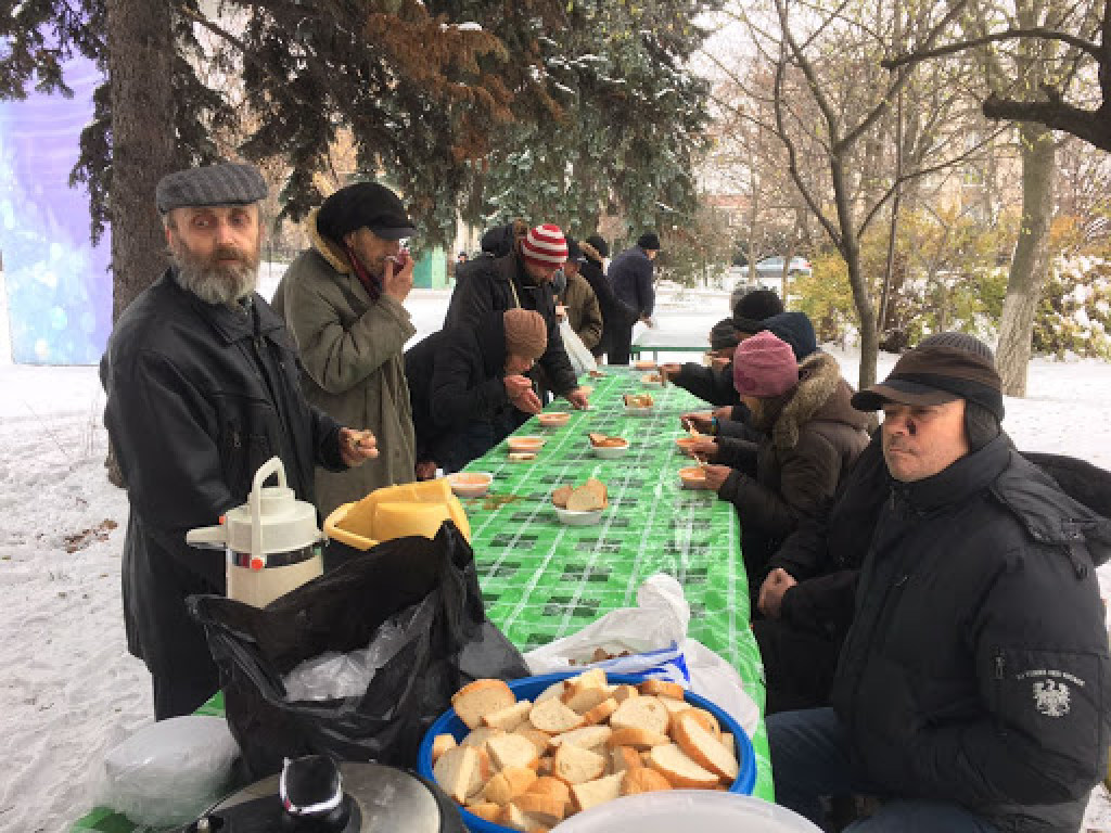 В Одессе из-за коронавируса отменили бесплатные обеды для бездомных и малоимущих