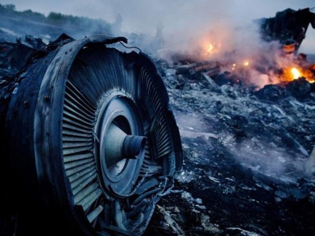 Суд по делу о крушении Boeing 777 на Донбассе: обвиняемым грозит пожизненное заключение