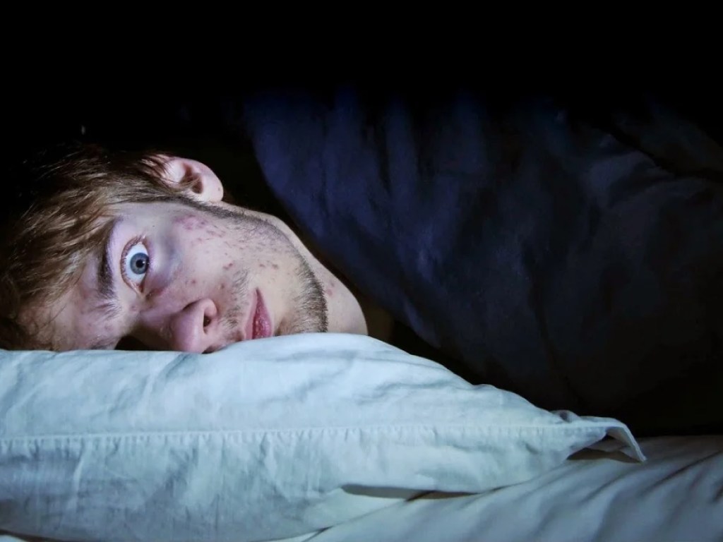 Ночной паралич: врач рассказал, почему не надо бояться галлюцинаций