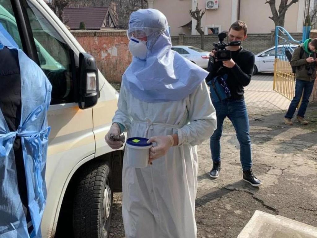 В Радомышле заболели прихожане церкви, где молилась украинка с коронавирусом