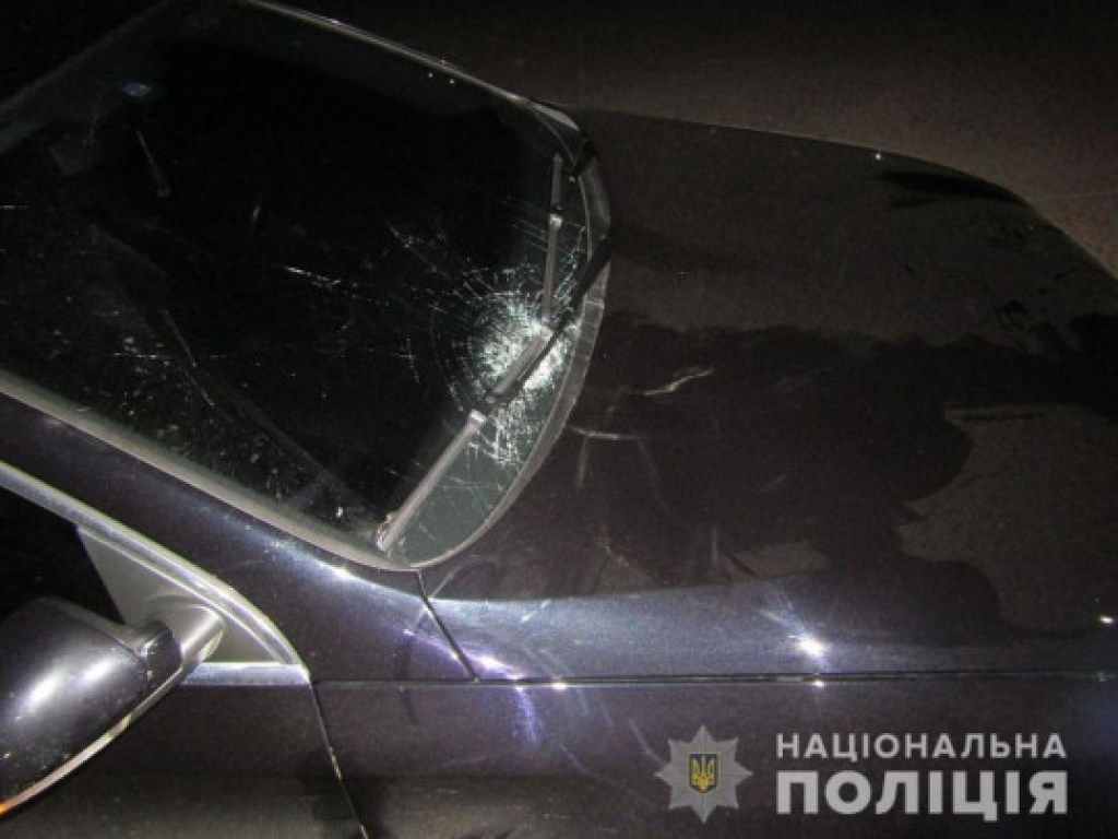 Водитель Volkswagen сбил насмерть девушку-подростка под Черниговом (ФОТО)