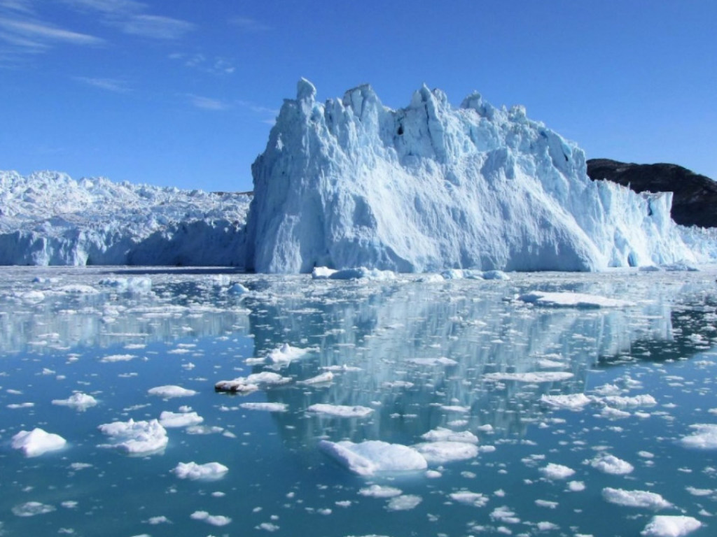 Таяние льда в Антарктиде и Гренландии к концу столетия представит угрозу жизни миллионов человек