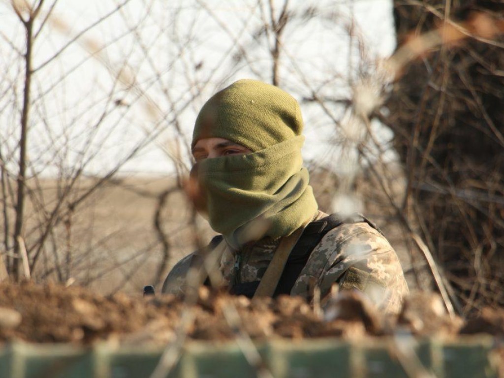 День в зоне ООС: шесть обстрелов, потерь нет