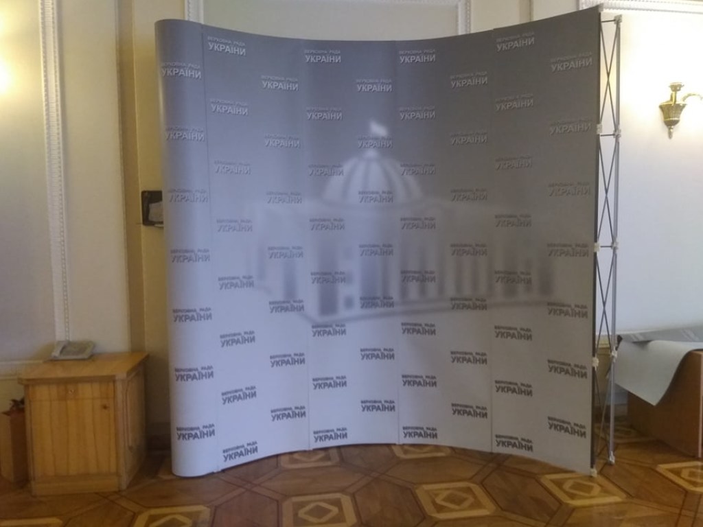 Внеочередное заседание Рады: Журналистам усложнили работу (ФОТО)