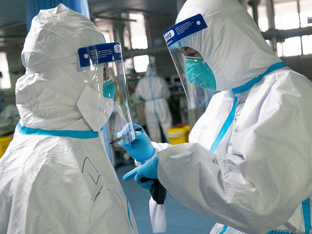 На Житомирщине госпитализировали супружескую пару с подозрением на COVID-19