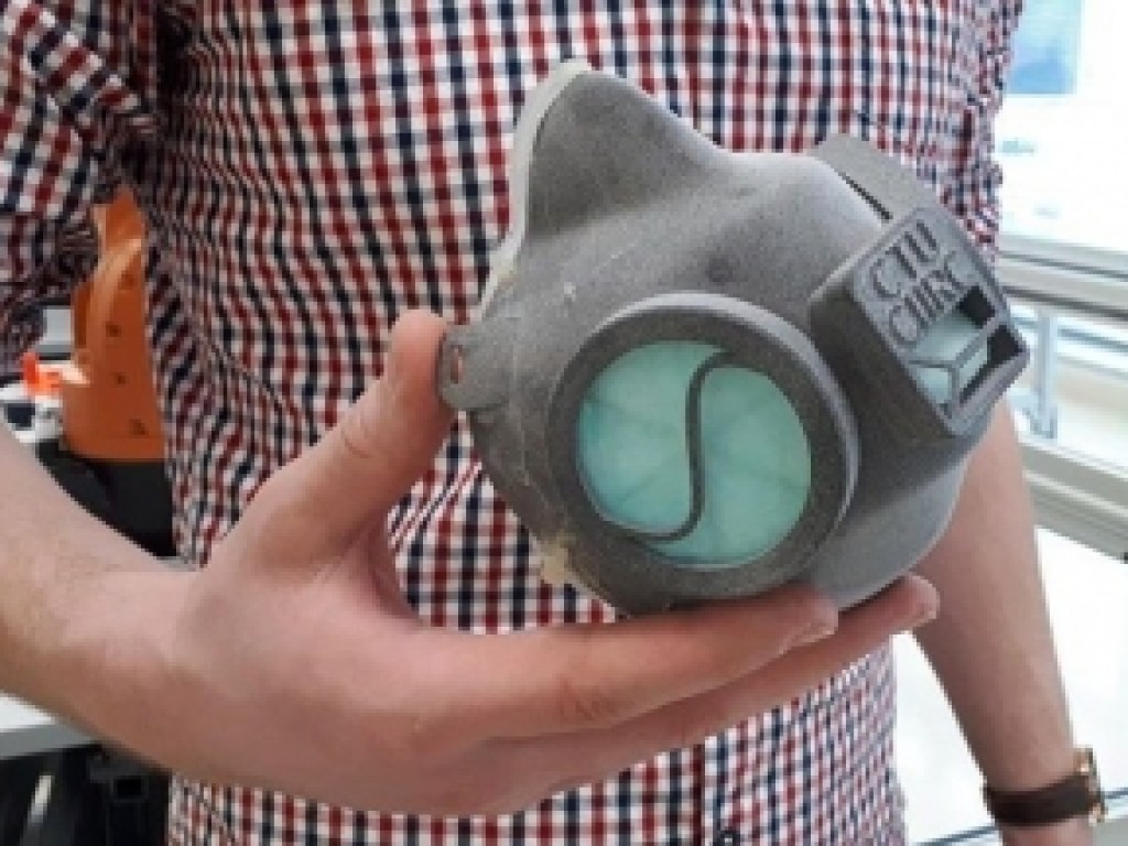 В Чехии будут печатать респираторы на 3D-принтере (ФОТО)