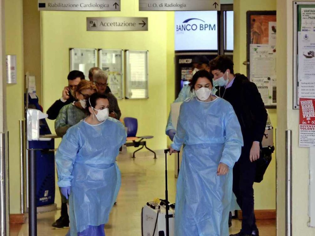 Коронавирус в Италии: от инфекции умерли 17 врачей