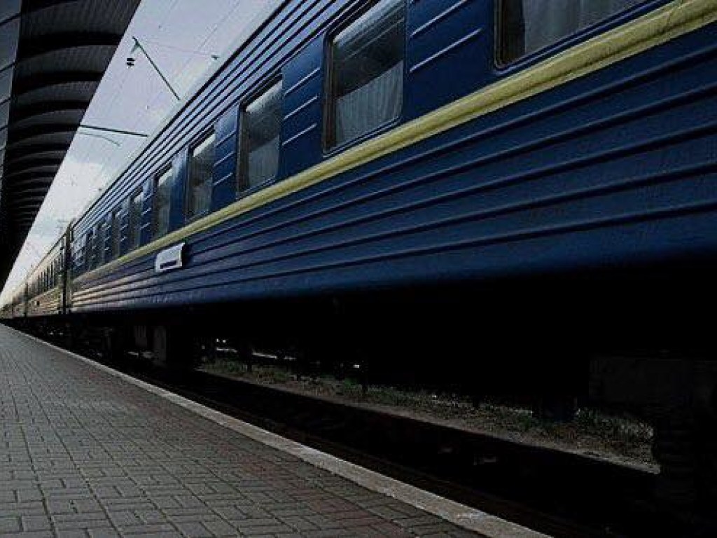 В Киев прибыл поезд  с украинцами из Латвии: граждан из-за карантинного режима не выпускают на вокзал &#8212; соцсети