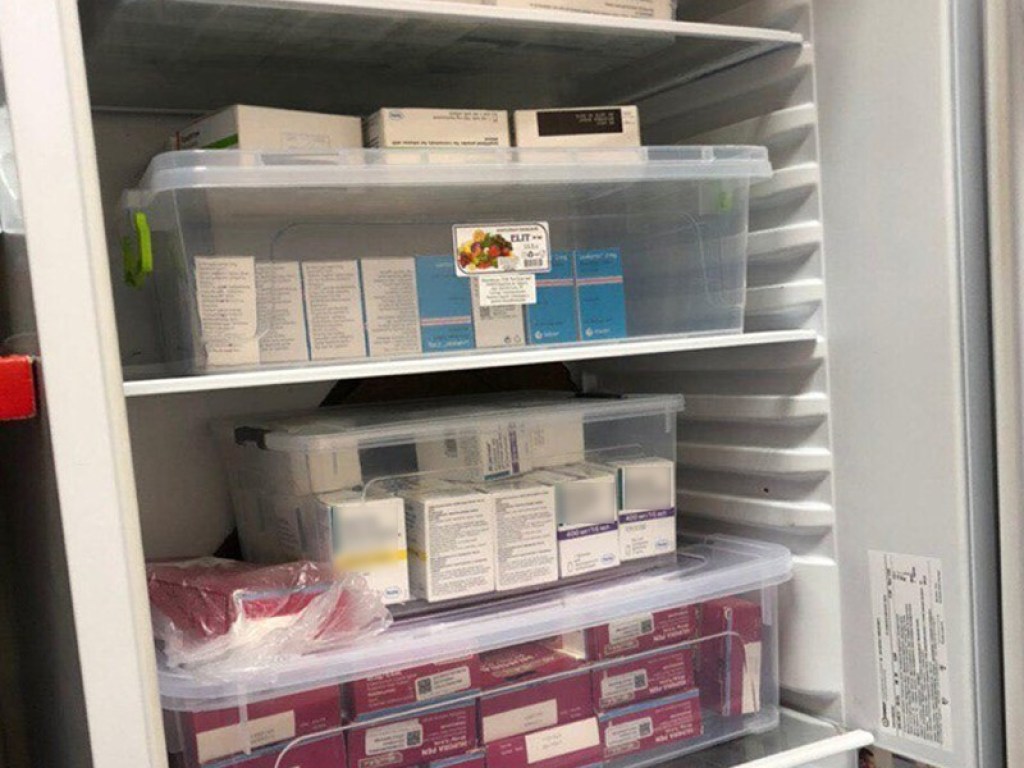 В Киеве остановили контрабанду некачественных лекарств (ФОТО)