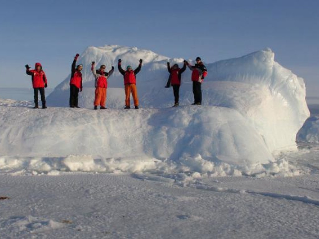 «Почувствуйте себя полярниками»: команда украинской экспедиции в Антарктиде призвала соотечественников соблюдать изоляцию