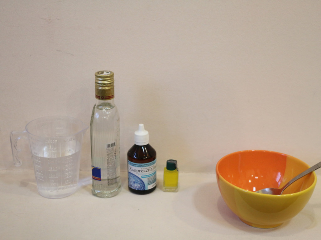 Три рецепта, как приготовить антисептик для рук дома (ВИДЕО)