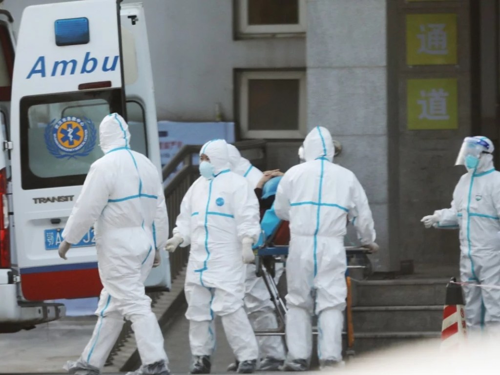 Не хватает средств защиты: в  Украине коронавирусом  продолжат заражаться медики  &#8212; эксперт