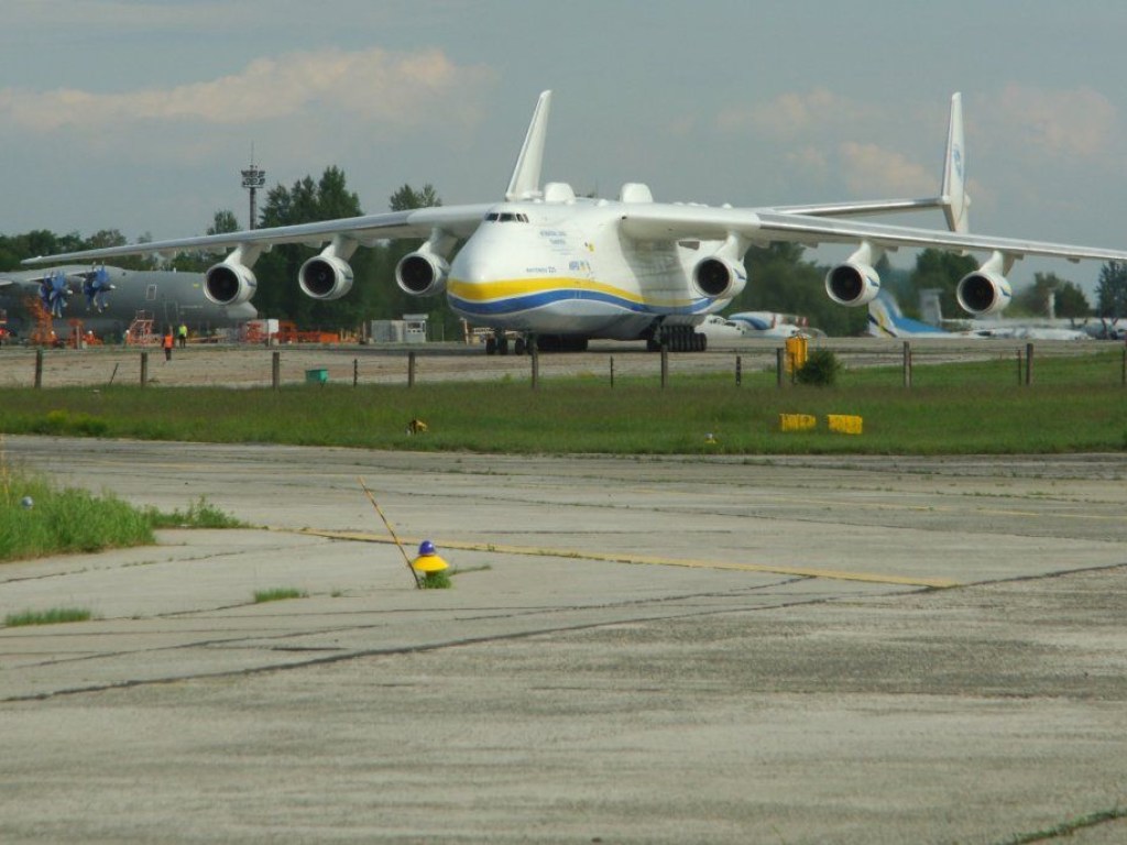 Украинский самолет-гигант «Мрия» начал испытания после модернизации (ФОТО)