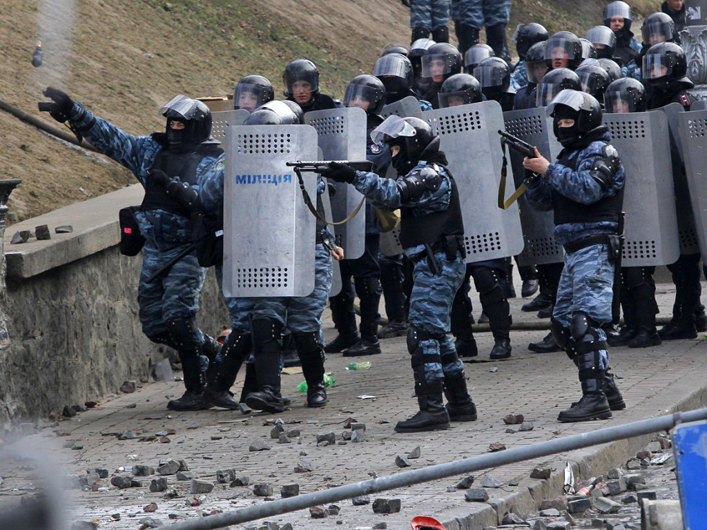 Эксперт назвал сроки, когда ответственные за преступления Майдана окажутся на скамье подсудимых
