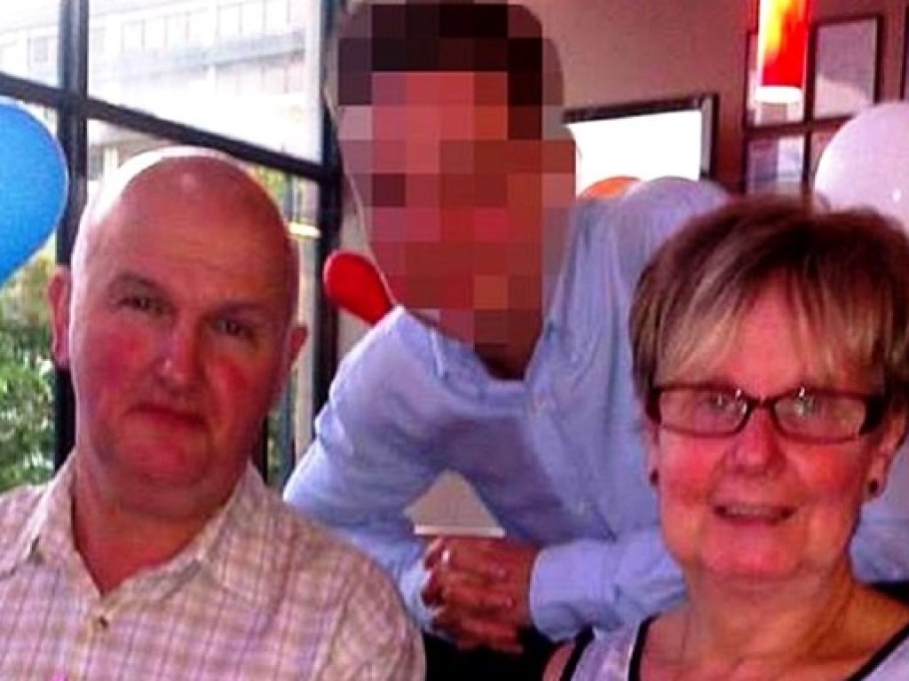 На пятый день карантина британец убил жену, с которой прожил 45 лет (ФОТО)