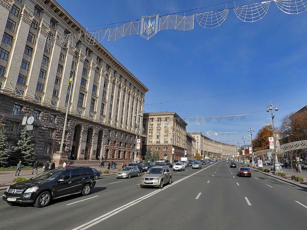 В центре Киева ограничат движение автотранспорта (ФОТО)