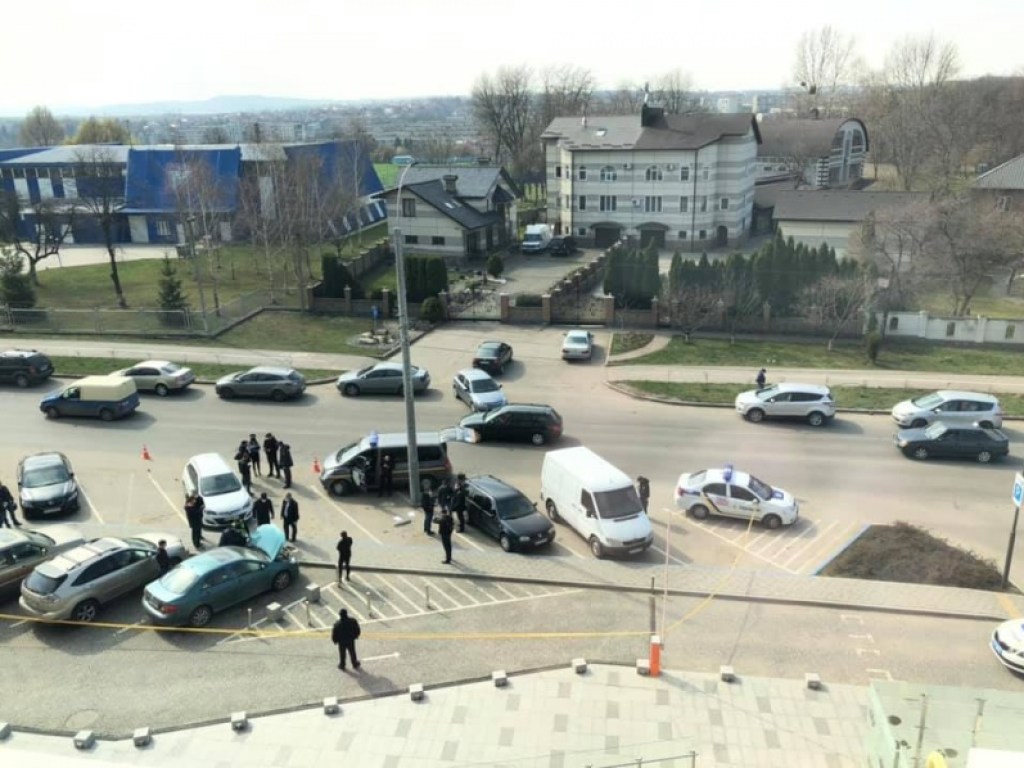 В Черновцах в результате стрельбы был убит человек (ФОТО)