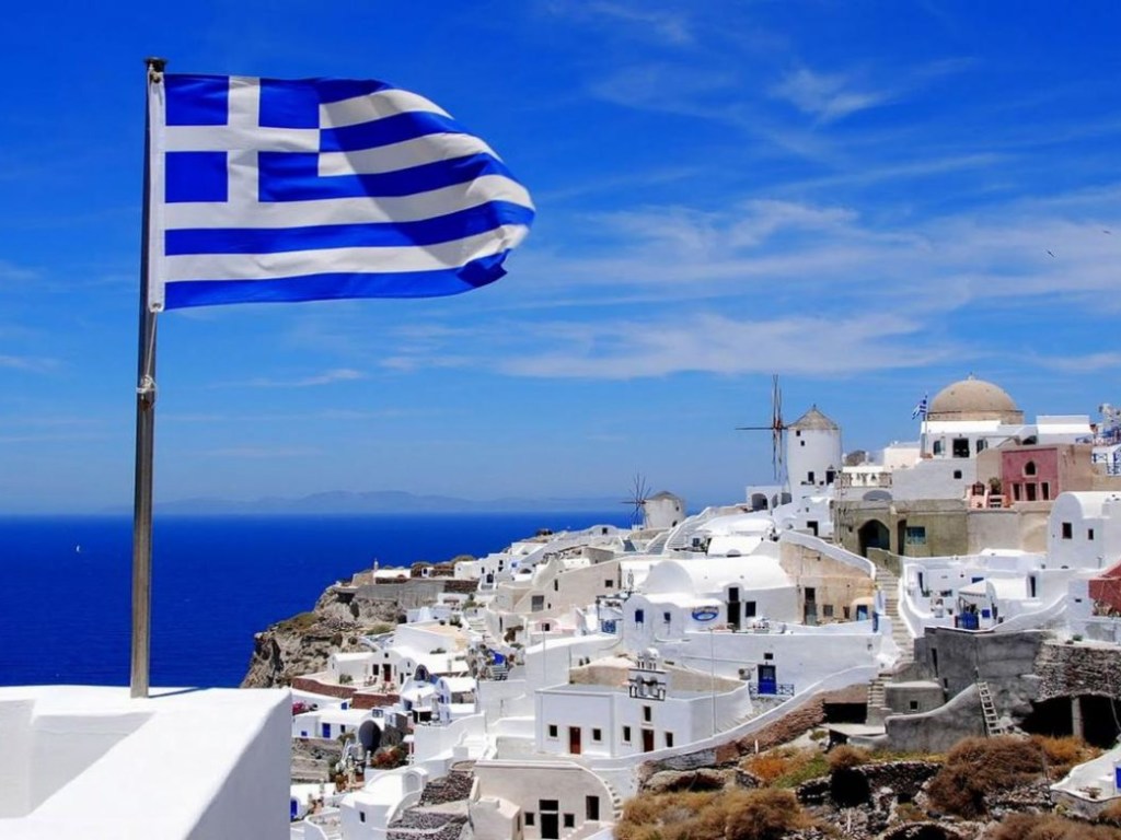 За причащение прихожан во время карантина на греческих священников заведут уголовные дела