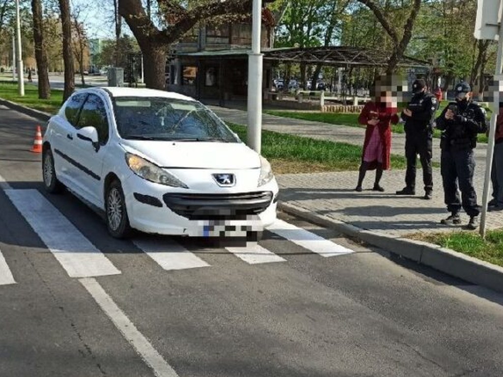 В Измаиле водитель Peugeot сбил пожилую женщину-пешехода (ФОТО)
