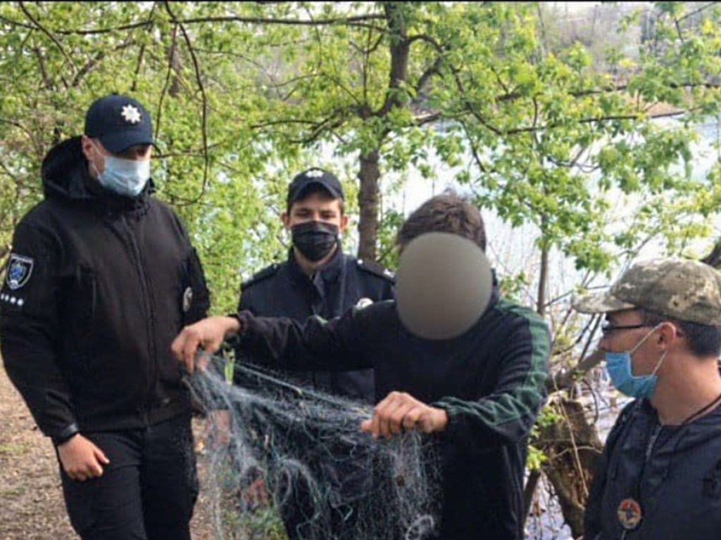 В Кривом Роге полицейские задержали браконьера (ФОТО)