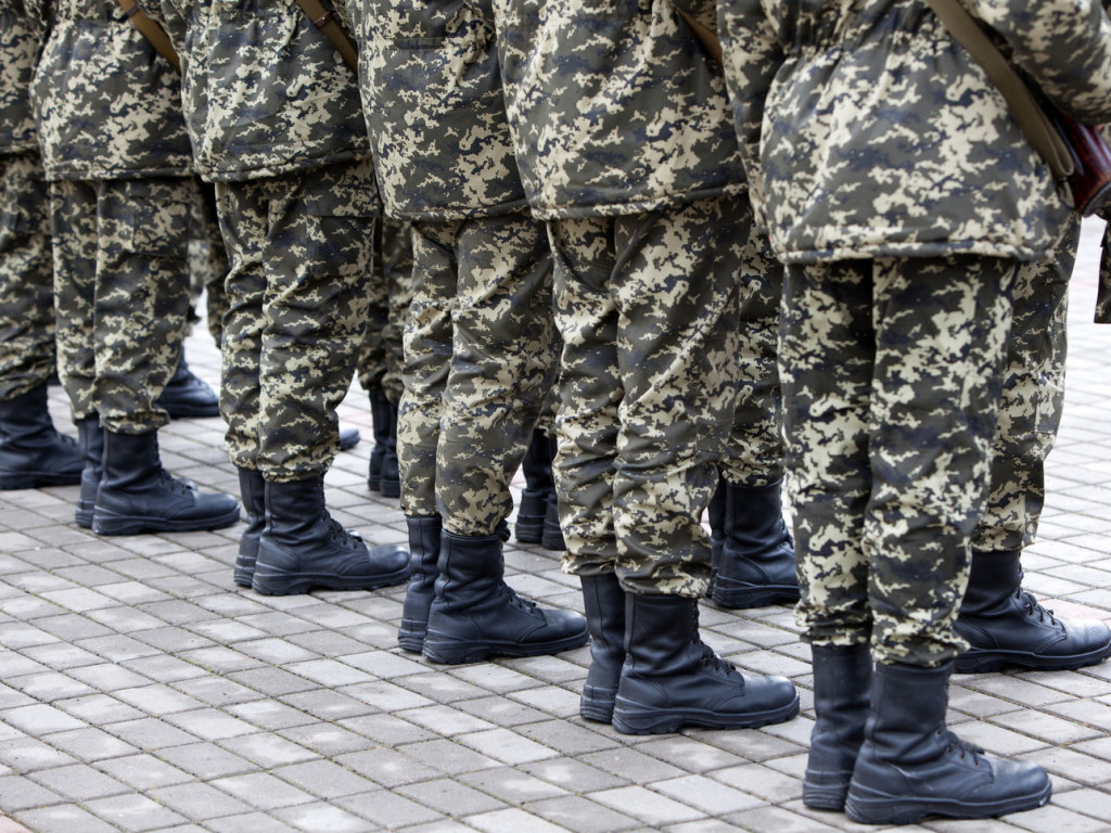 Четверо солдат Житомирского военного института заболели коронавирусом