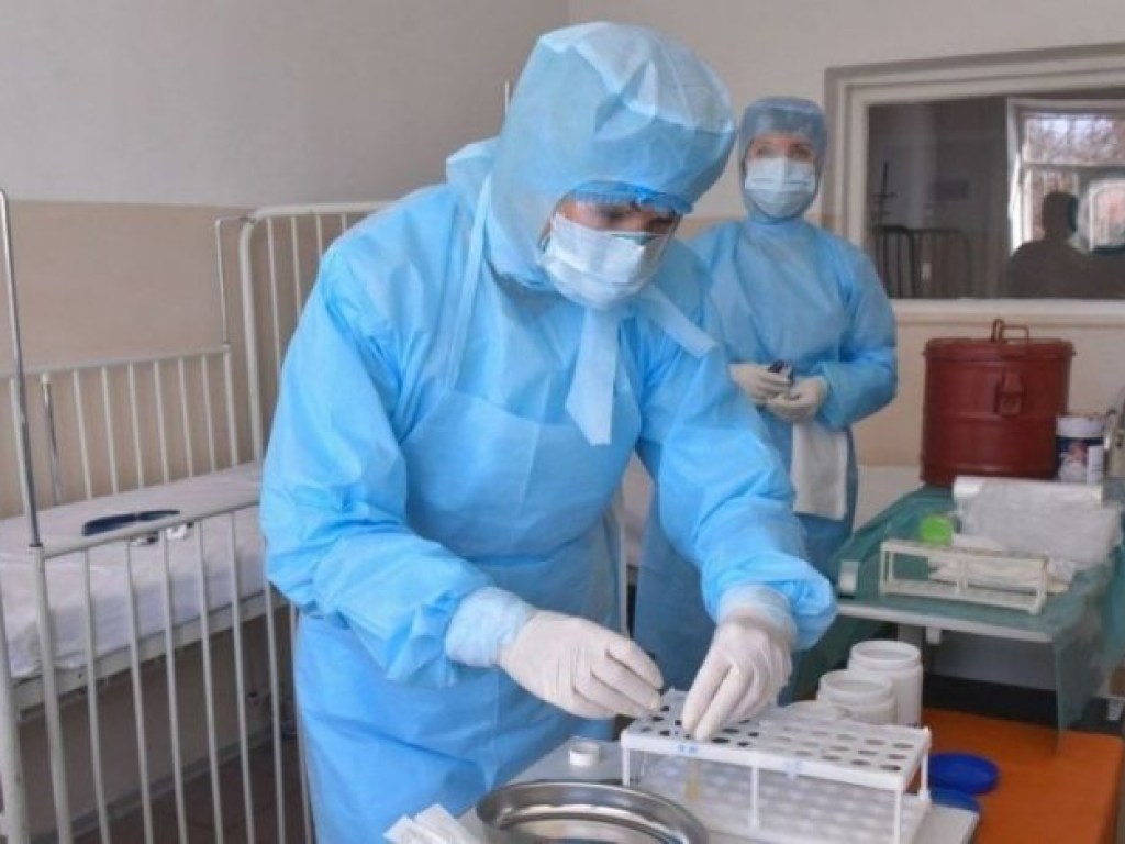 В Житомирской области у 36 медиков подтвердилось заболевание коронавирусом (ВИДЕО)