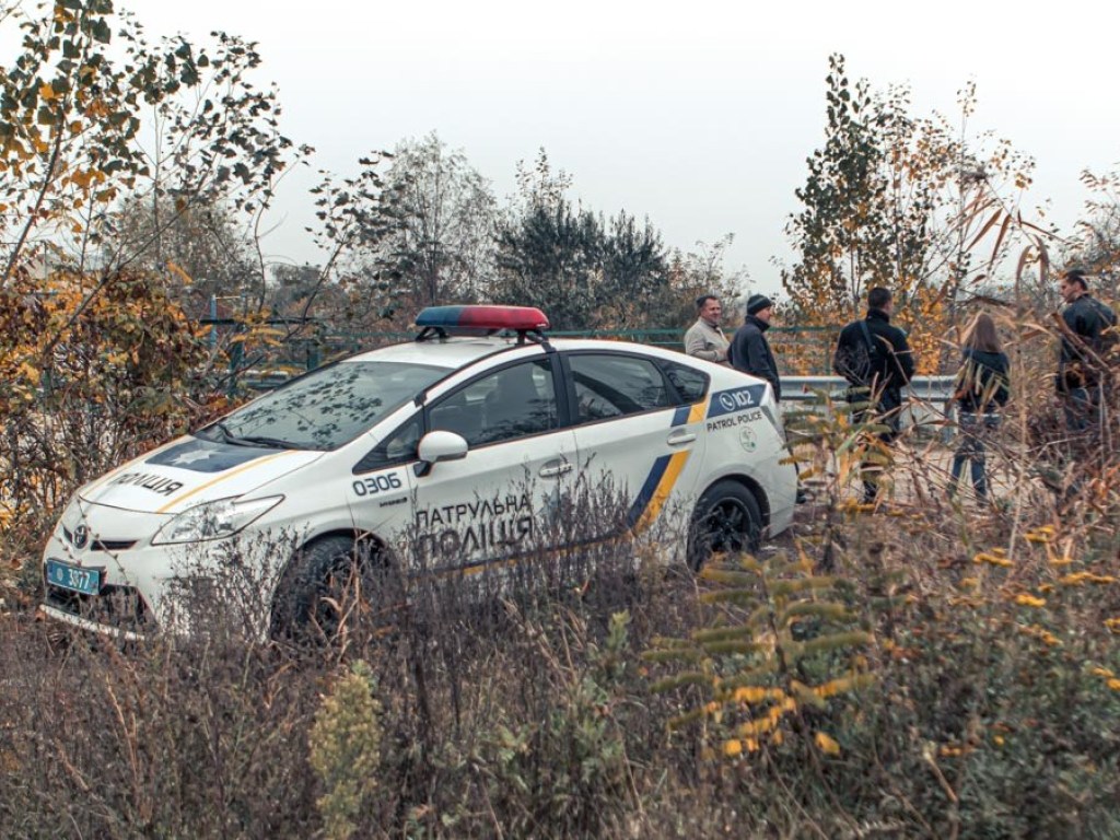 На Днепропетровщине обнаружили подвешенный скелетированный труп