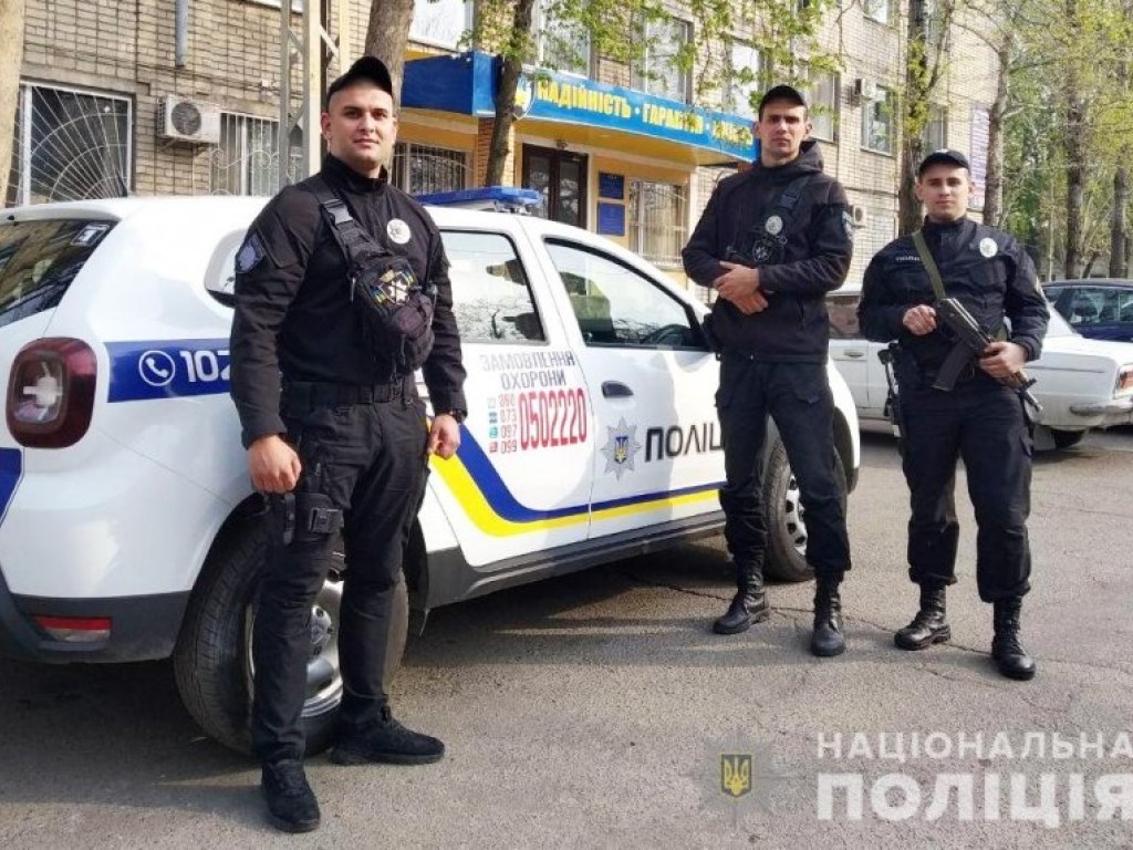Житель Николаева сделал замечание  по поводу медицинской маски и был избит двумя хулиганами (ФОТО)