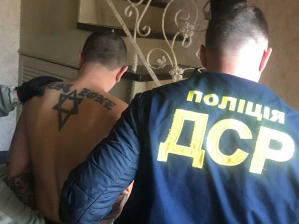 В МВД рассказали подробности задержания опасной группировки вымогателей в Кропивницком (ФОТО) 