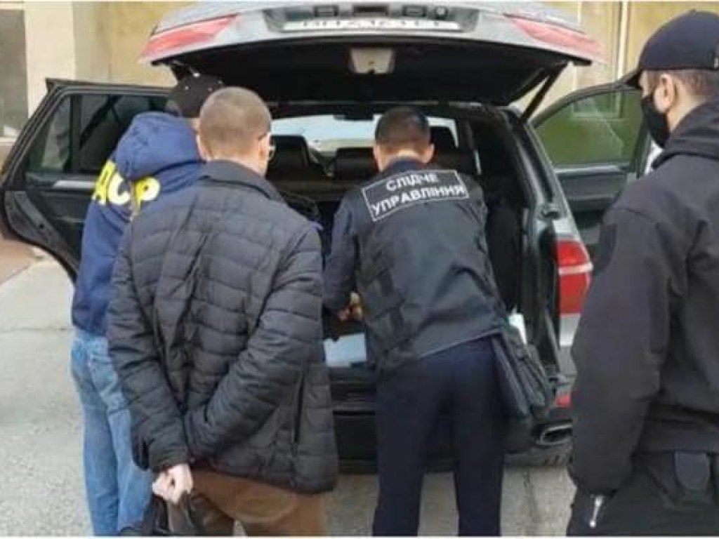 В Одесской области задержали троих мужчин, подозреваемых в похищении молодого парня (ФОТО)