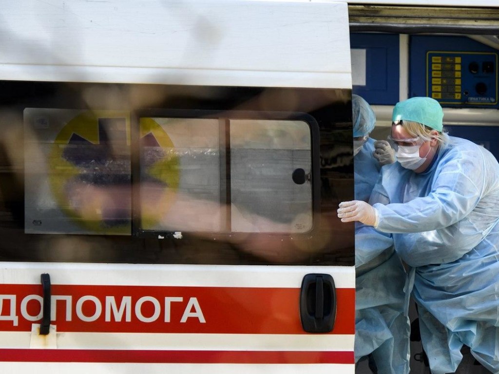 Под Днепром две недели искали больного коронавирусом мужчину