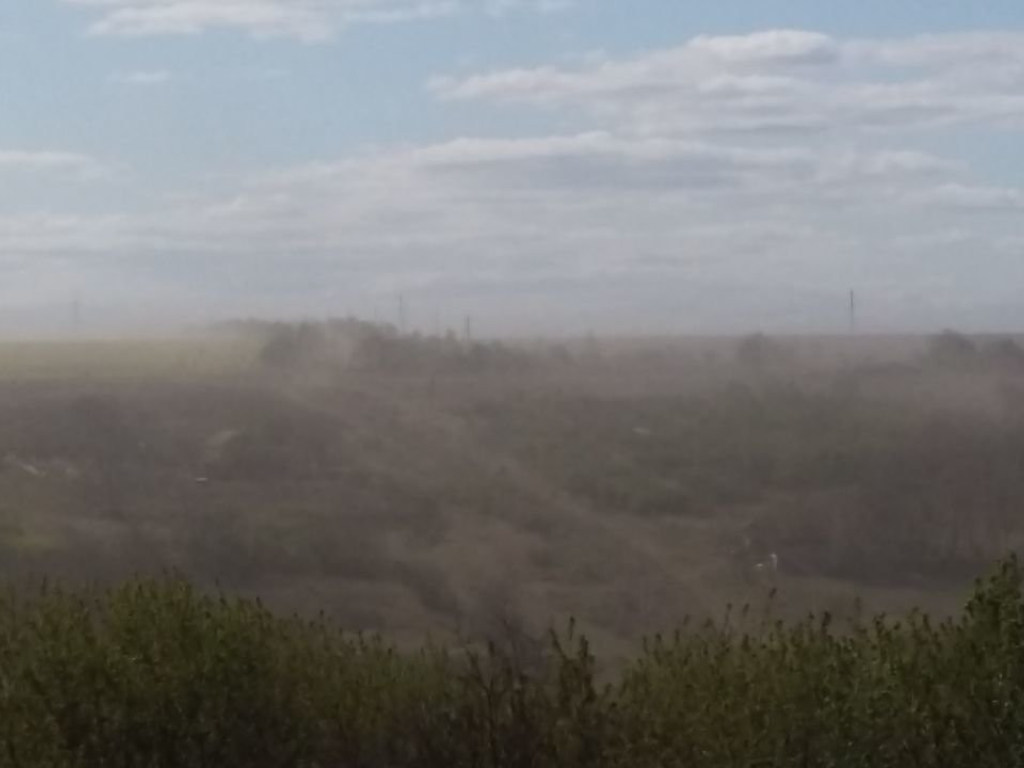 Одесскую область накрыло пылевой бурей: опубликованы фото и видео разрушительной стихии