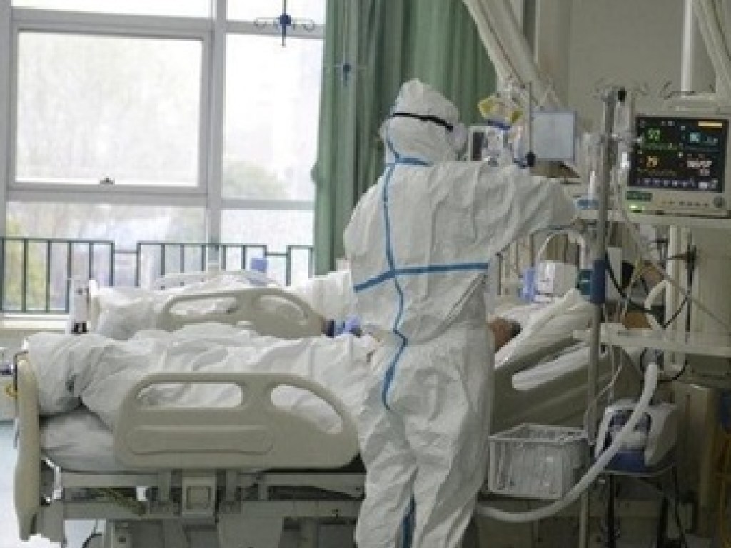 Неутешительный результат ПЦР-тестов: 32 медика в райбольнице в Одесской области заражены коронавирусом