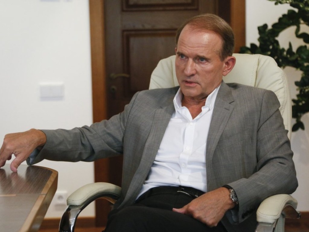 КНР потребовала закрыть биолаборатории Пентагона, деятельность которых разоблачил Медведчук