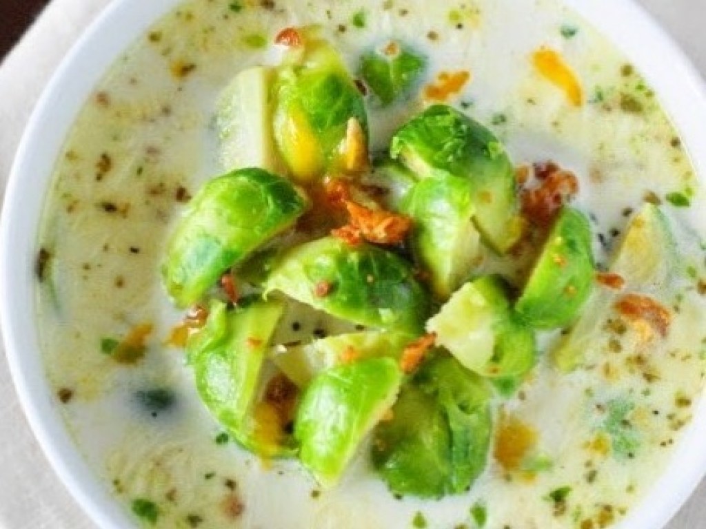 Диетическое блюдо: суп из брюссельской капусты для похудения