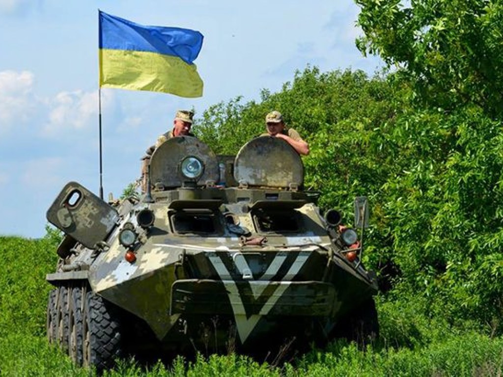 За день позиции ВСУ на Донбассе обстреляли шесть раз, есть раненые