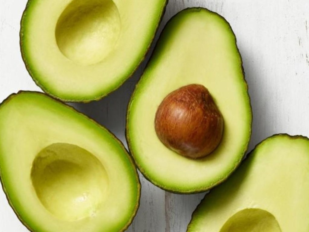 Секрет стройности моделей: диета на авокадо позволит похудеть за 3 дня