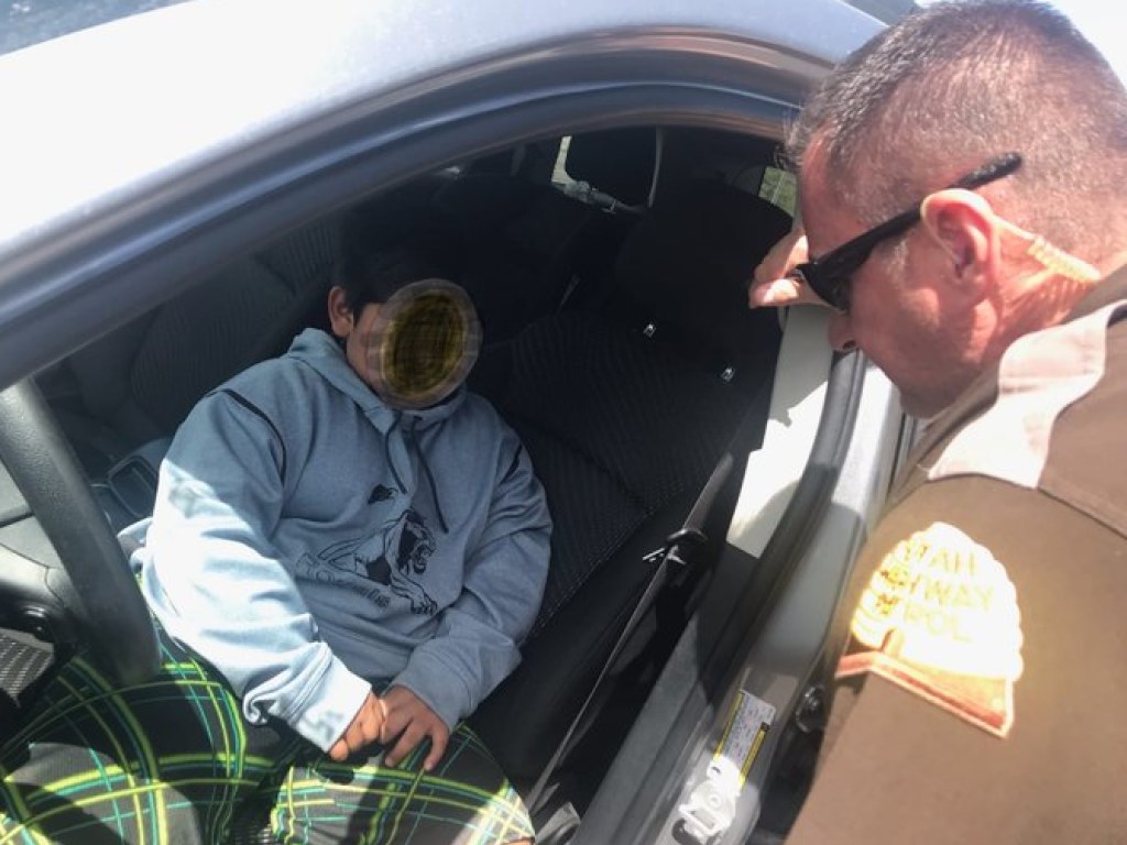 В США пятилетний мальчик угнал автомобиль и уехал к сестре в Калифорнию (ФОТО)