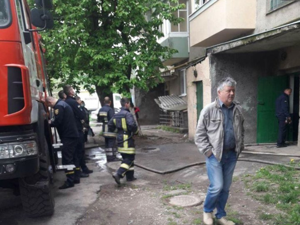 В Мукачево в пожаре погиб мужчина, устроивший поджог собственной квартиры (ФОТО)