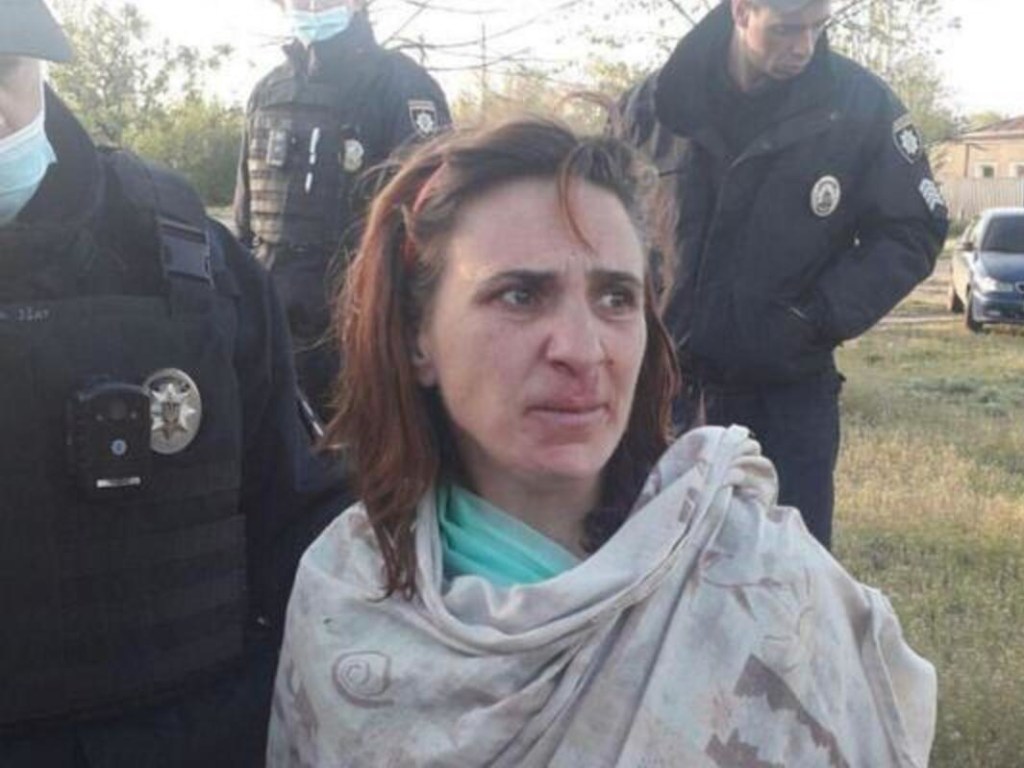 Женщина, обвиняемая в обезглавливании собственной дочери, может выйти на свободу (ВИДЕО)