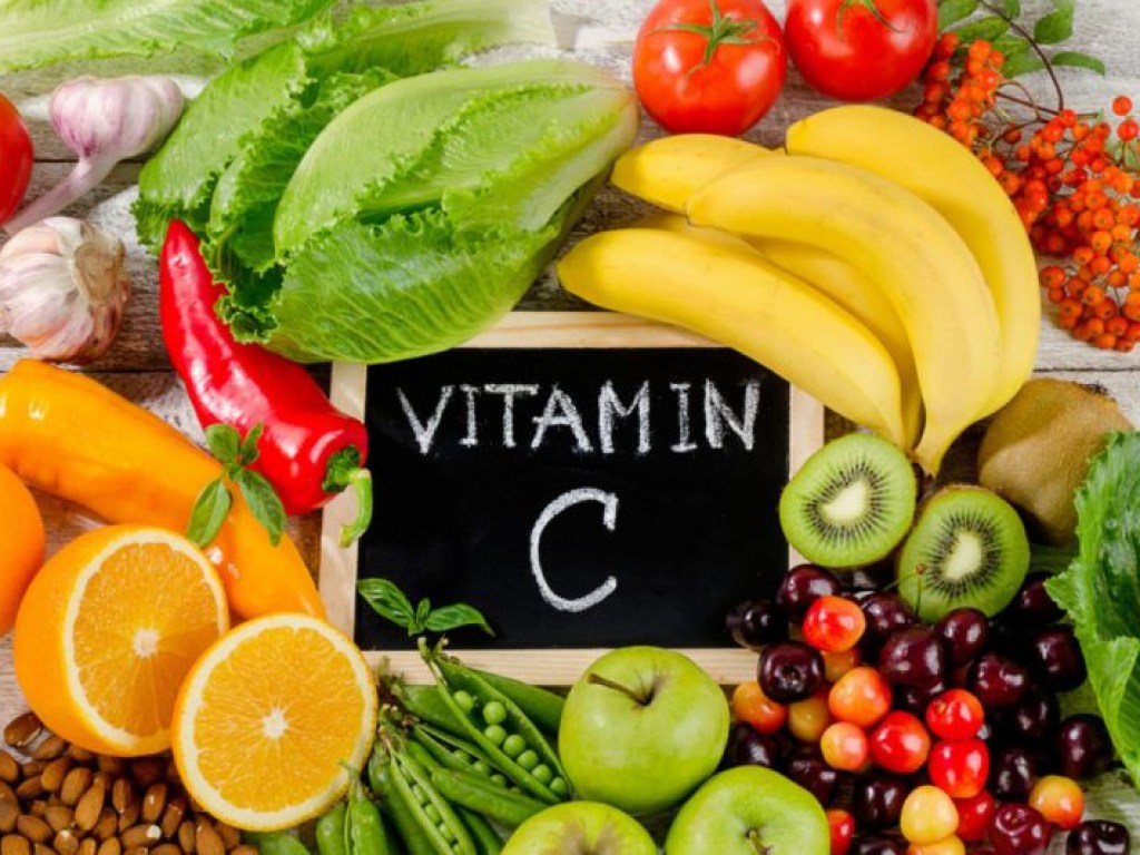 В мае организму нужен витамин С: врач назвал важное правило весенней диеты