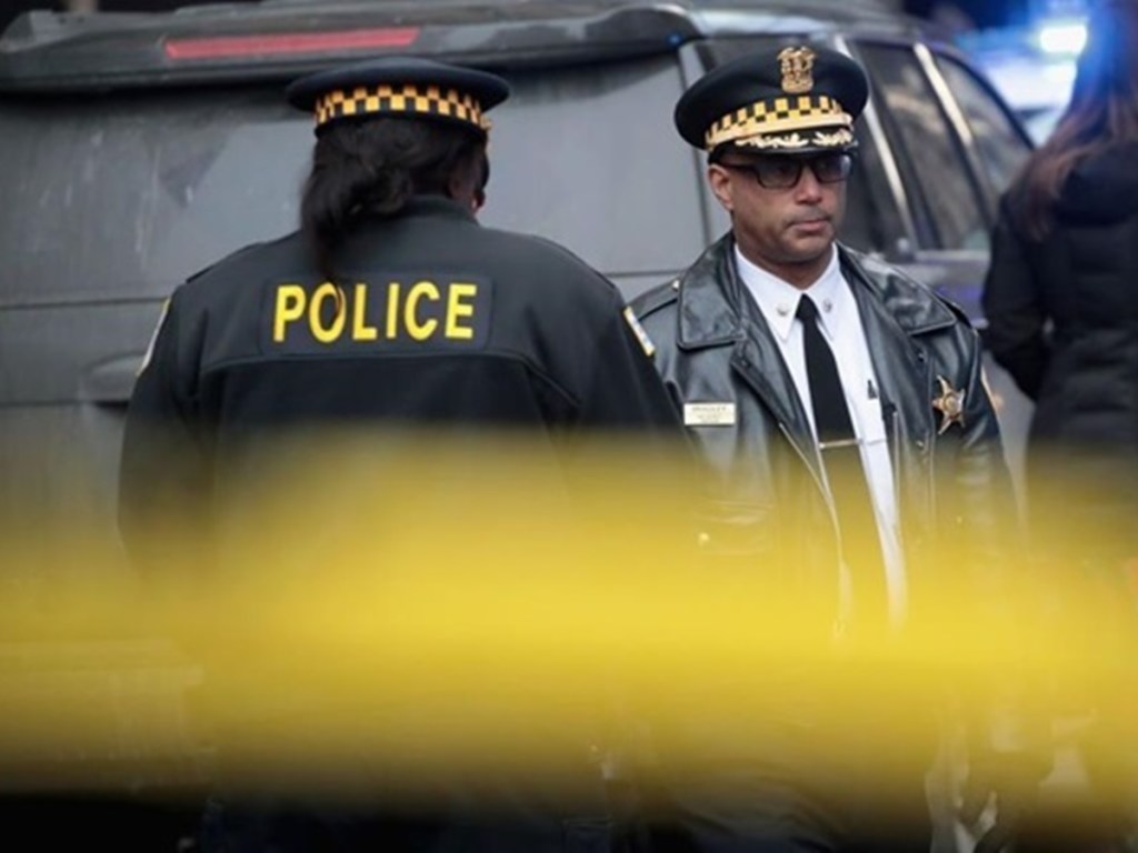 В США во время стрельбы ранены по меньшей мере пять человек