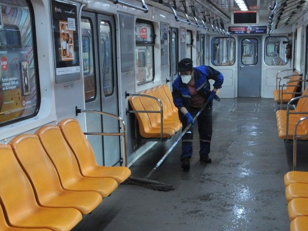Премьер обозначил сроки возобновления работы метро