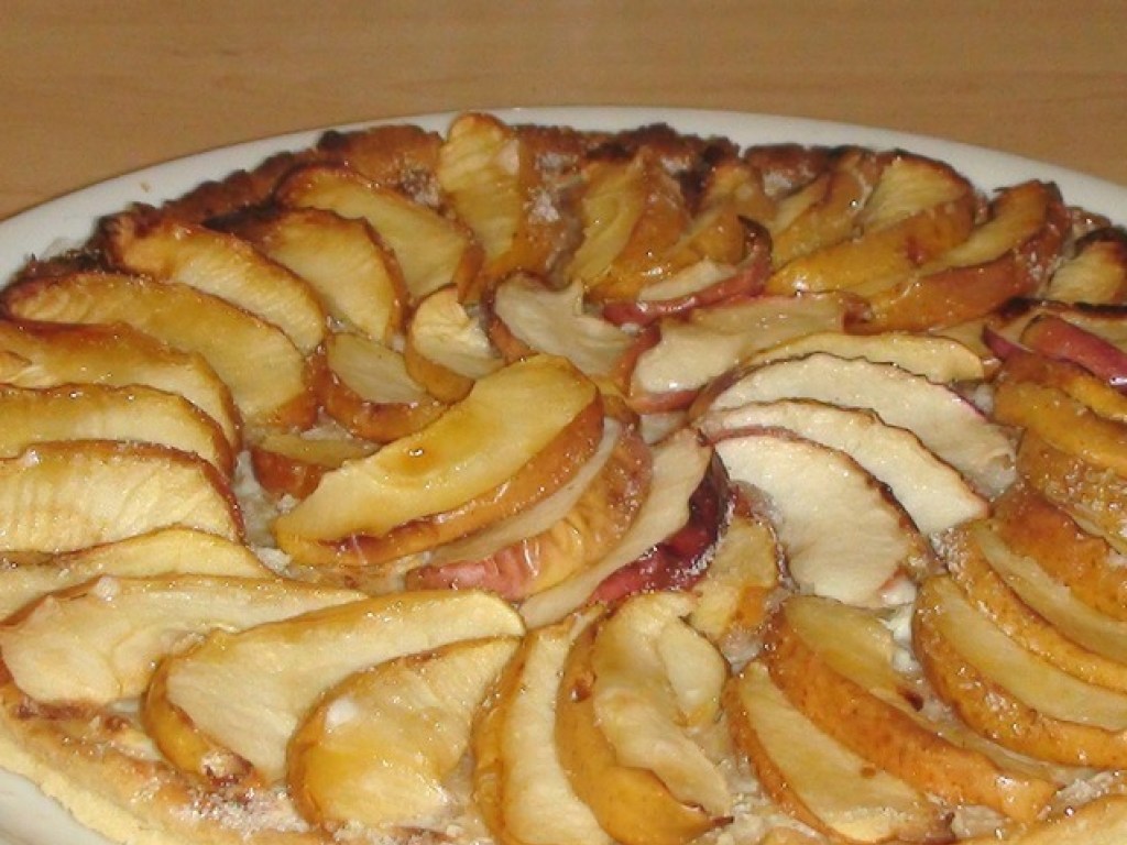 Вкусный рецепт дня: быстрый яблочный пирог